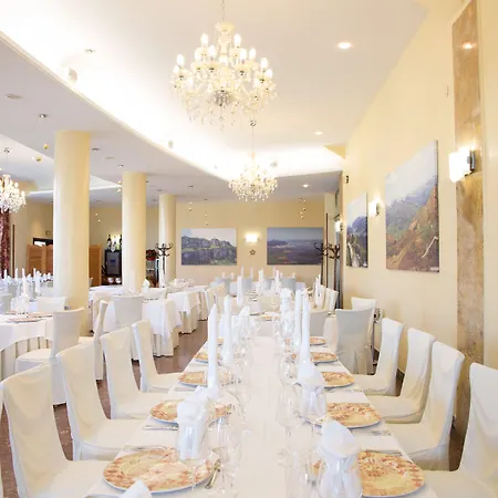 Hotel Cosmopol Laredo